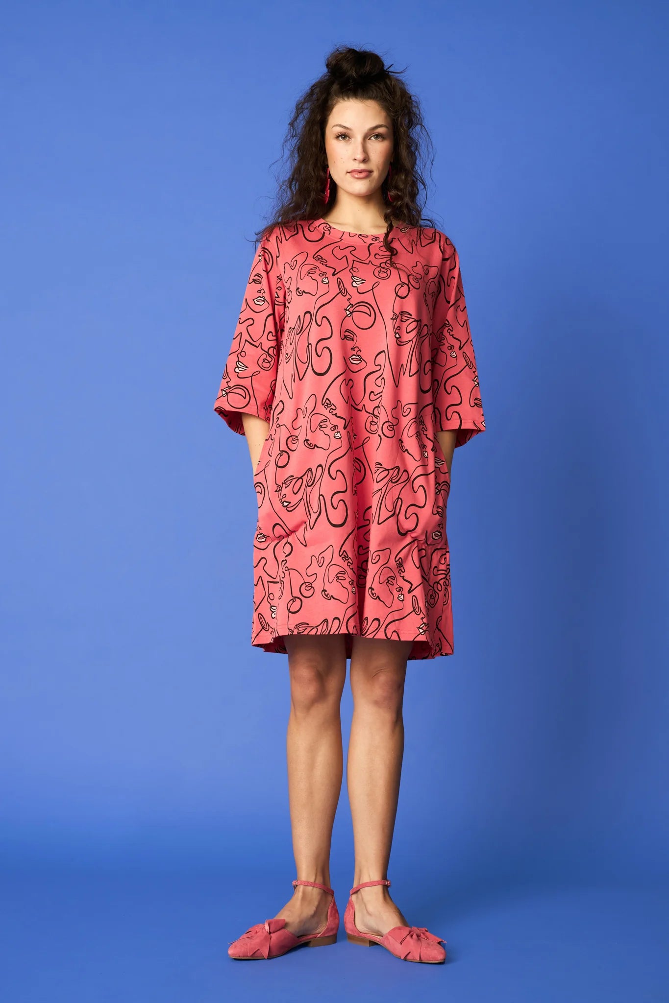 PRE-ORDER: TEE POCKET DRESS, Lipstick, Coral CORAL RED
