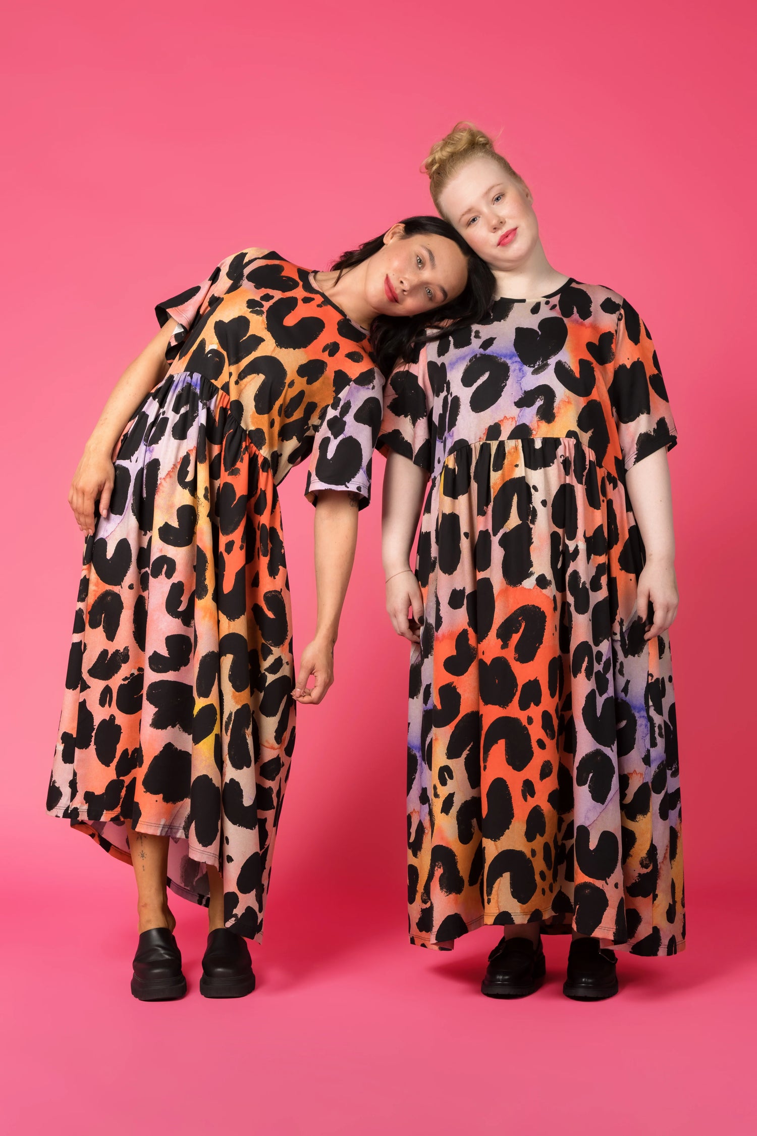 PRE-ORDER: GLOW dress, untamed