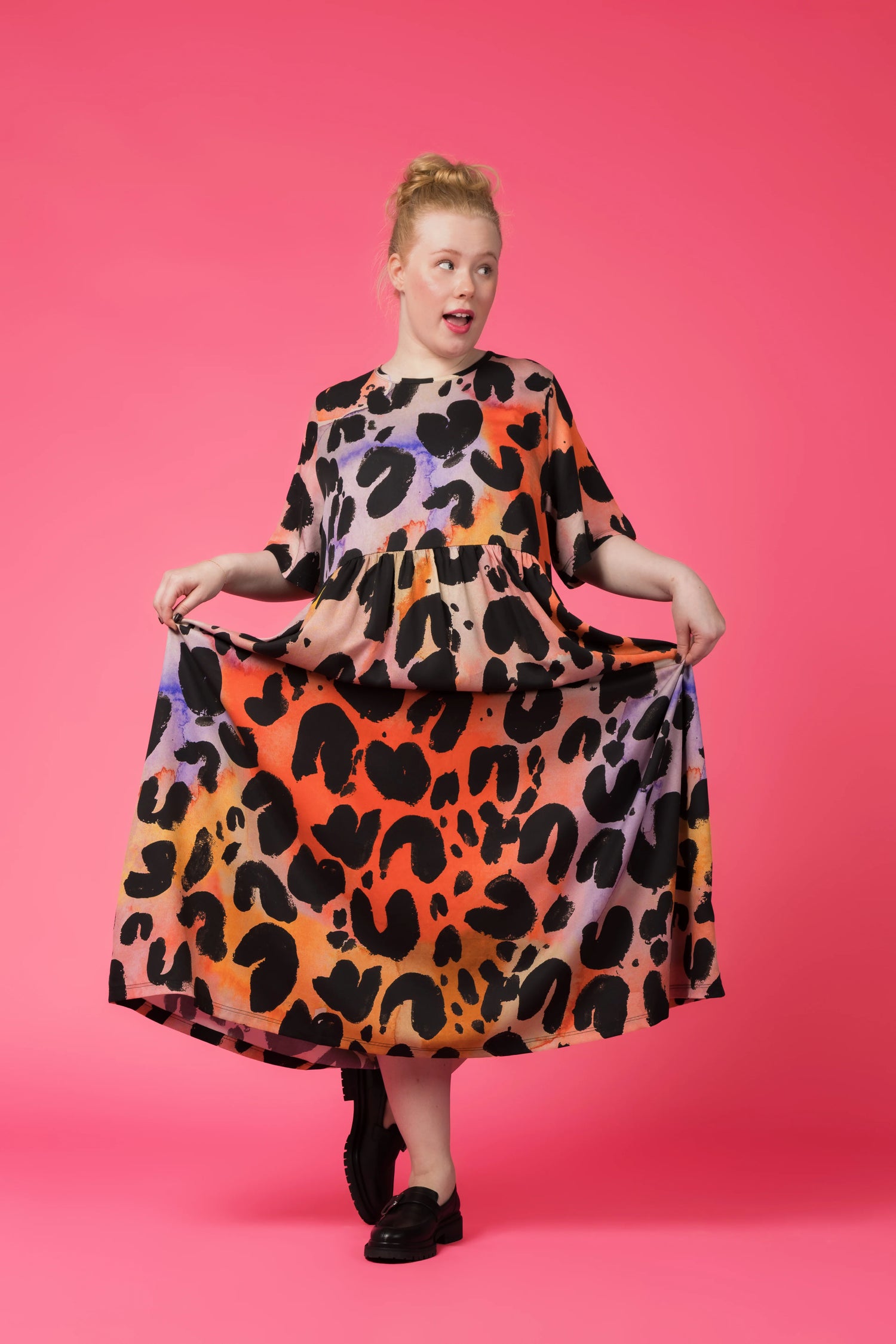 PRE-ORDER: GLOW dress, untamed