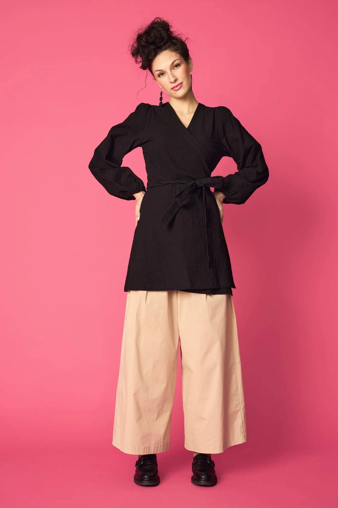 PRE-ORDER: PUFF WRAP DRESS, Black