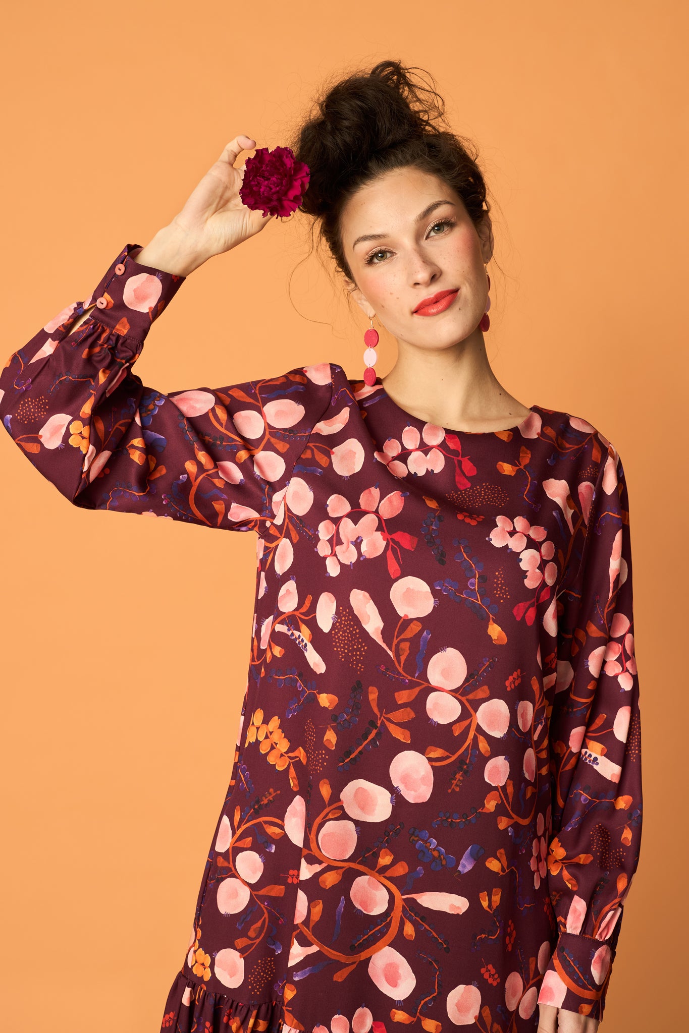 VOLUME DRESS, Berrycloud