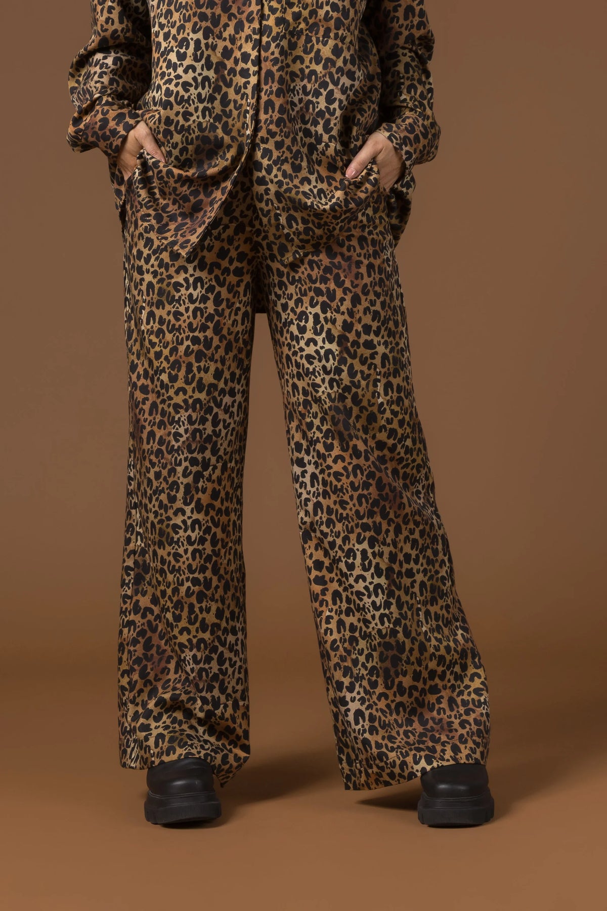 PRE-ORDER: VIVID Wide-Leg Trousers, Wild