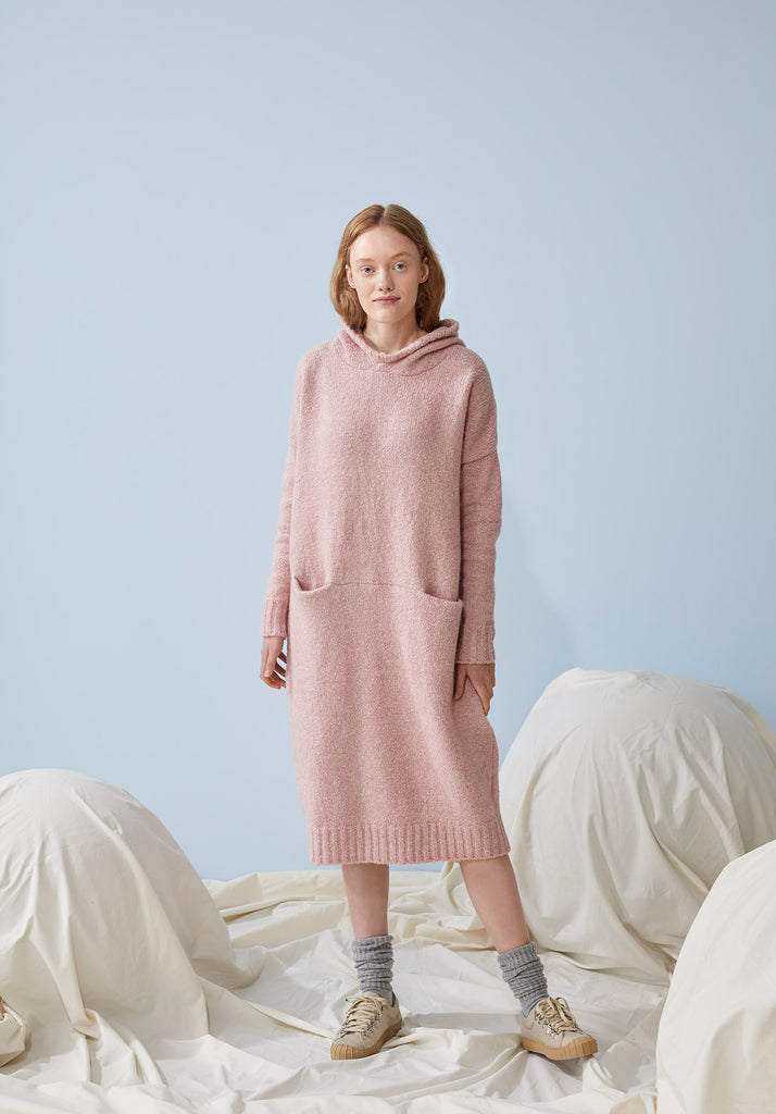 GIANT HOODIE KNIT DRESS FLUFFY KNIT WOMEN ROSE – Papudesign.com